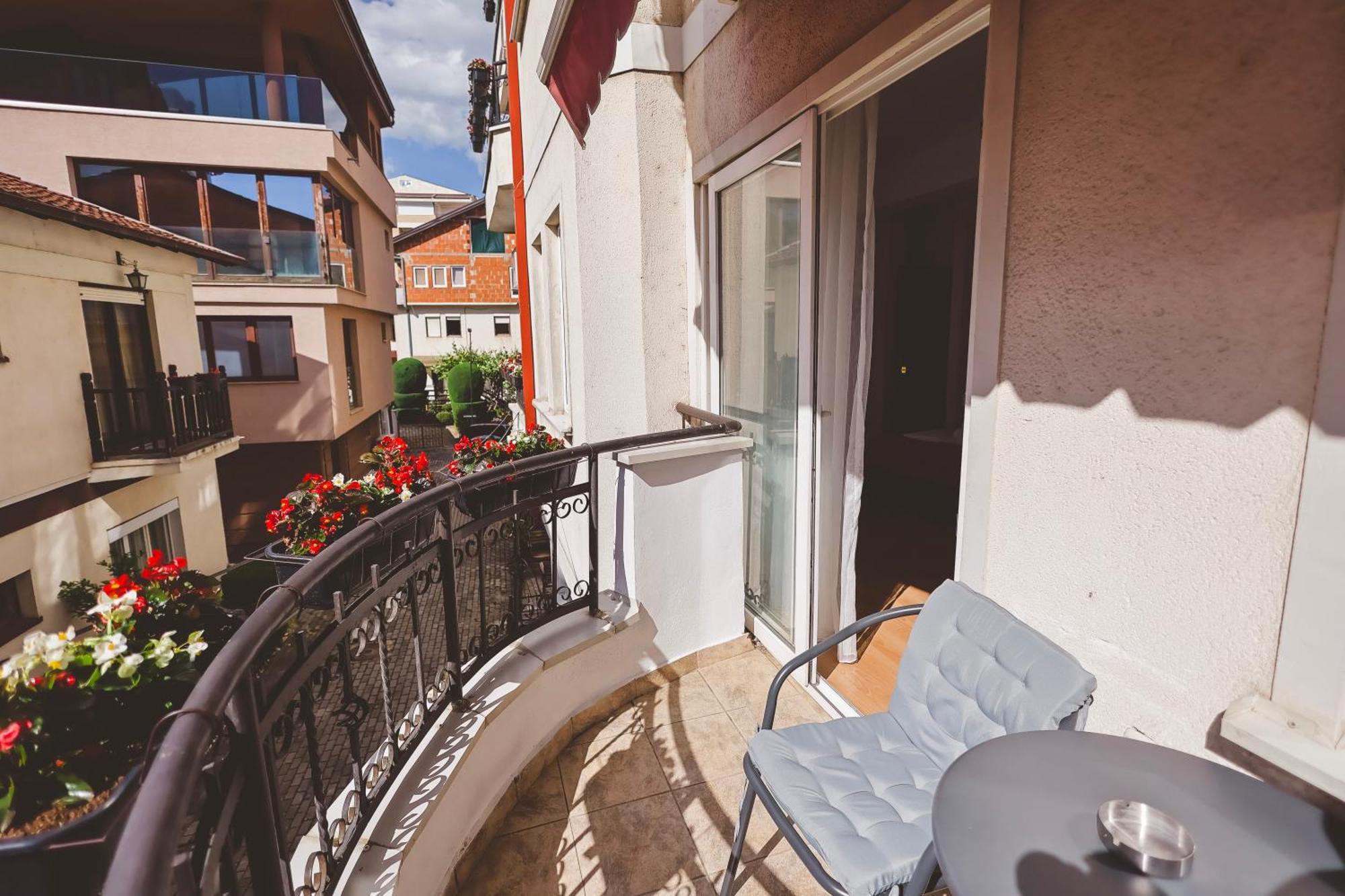 Ammotti Hotel Охрид Экстерьер фото