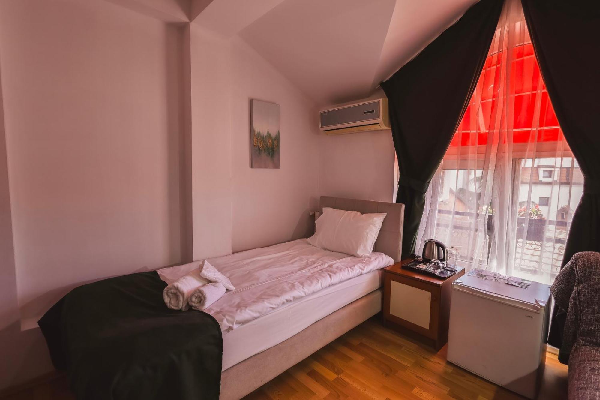 Ammotti Hotel Охрид Экстерьер фото